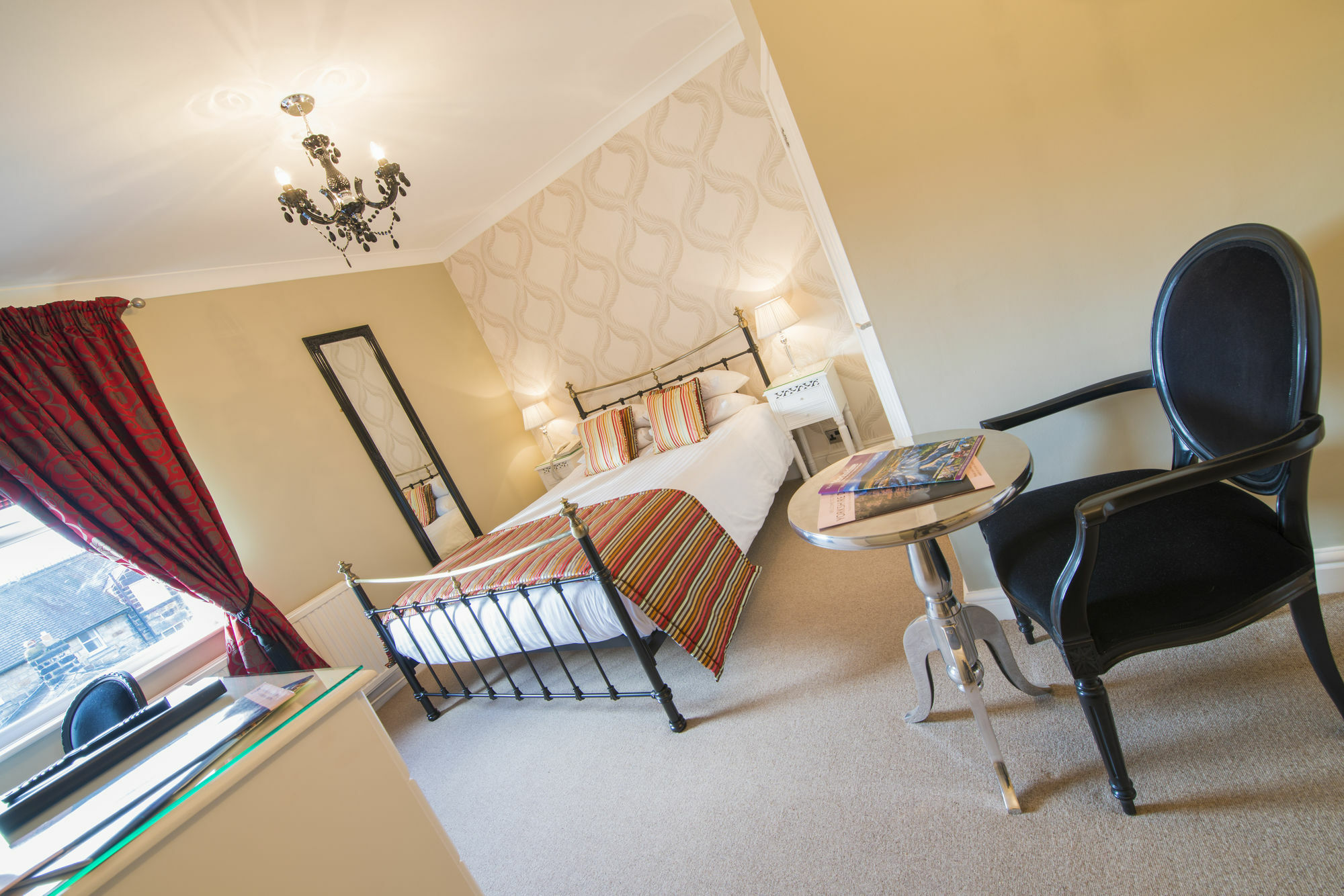 Hotel The Grafton Harrogate Exterior foto A room at the hotel